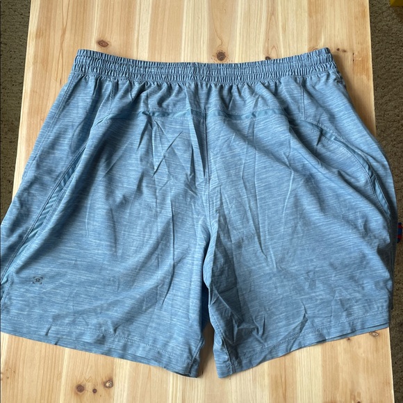 Lululemon Men's Surge Shorts 7" - Picture 7 of 10
